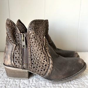 Circle G leather booties